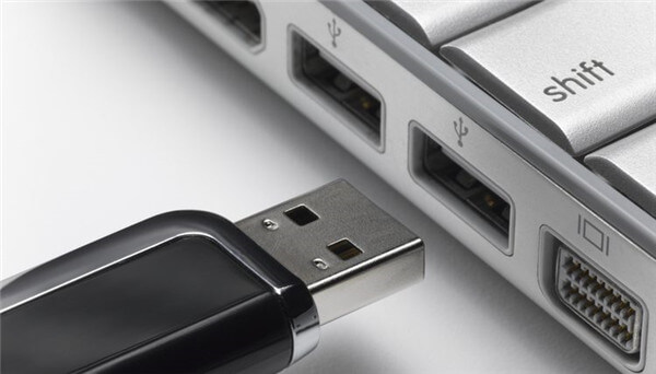 ein bootfähiger USB-Stick