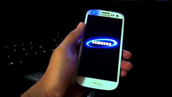 solved-samsung-is-stuck-into-boot-screen